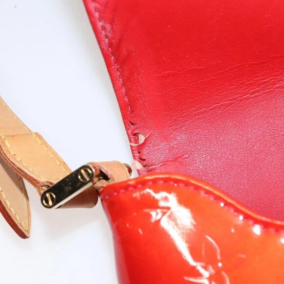 LOUIS VUITTON Monogram Vernis Thompson Street Bag Red M91094 LV Auth 116785 - Picture 11 of 16